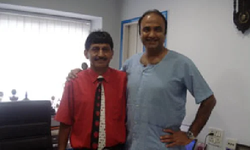 Charu Sharma with Hair transplant surgeon Manoj Khanna Charu Sharma with Hair transplant surgeon Manoj Khanna